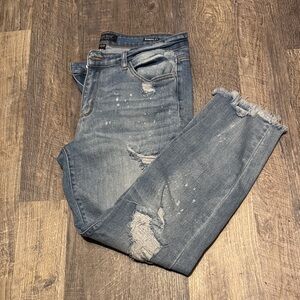 Judy Blue Light Blue Boyfriend Jeans